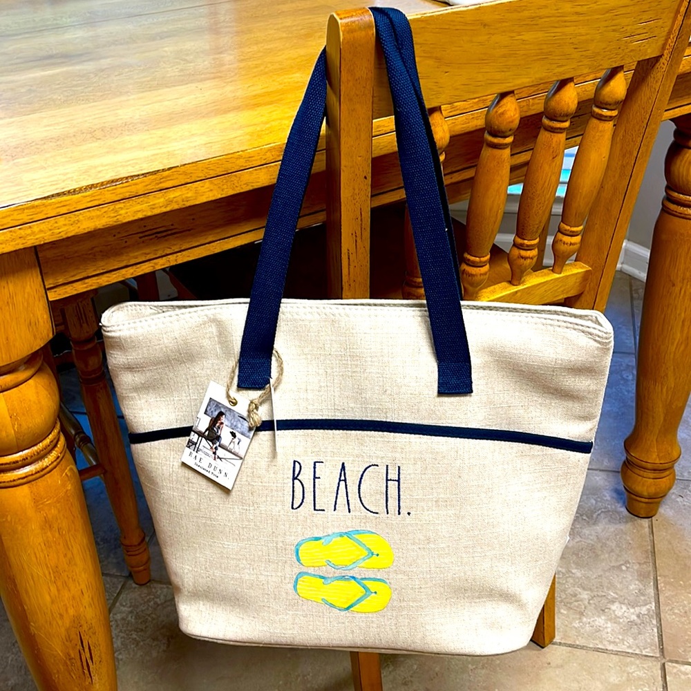 Rae Dunn insulated (hot or cold) beach bag.